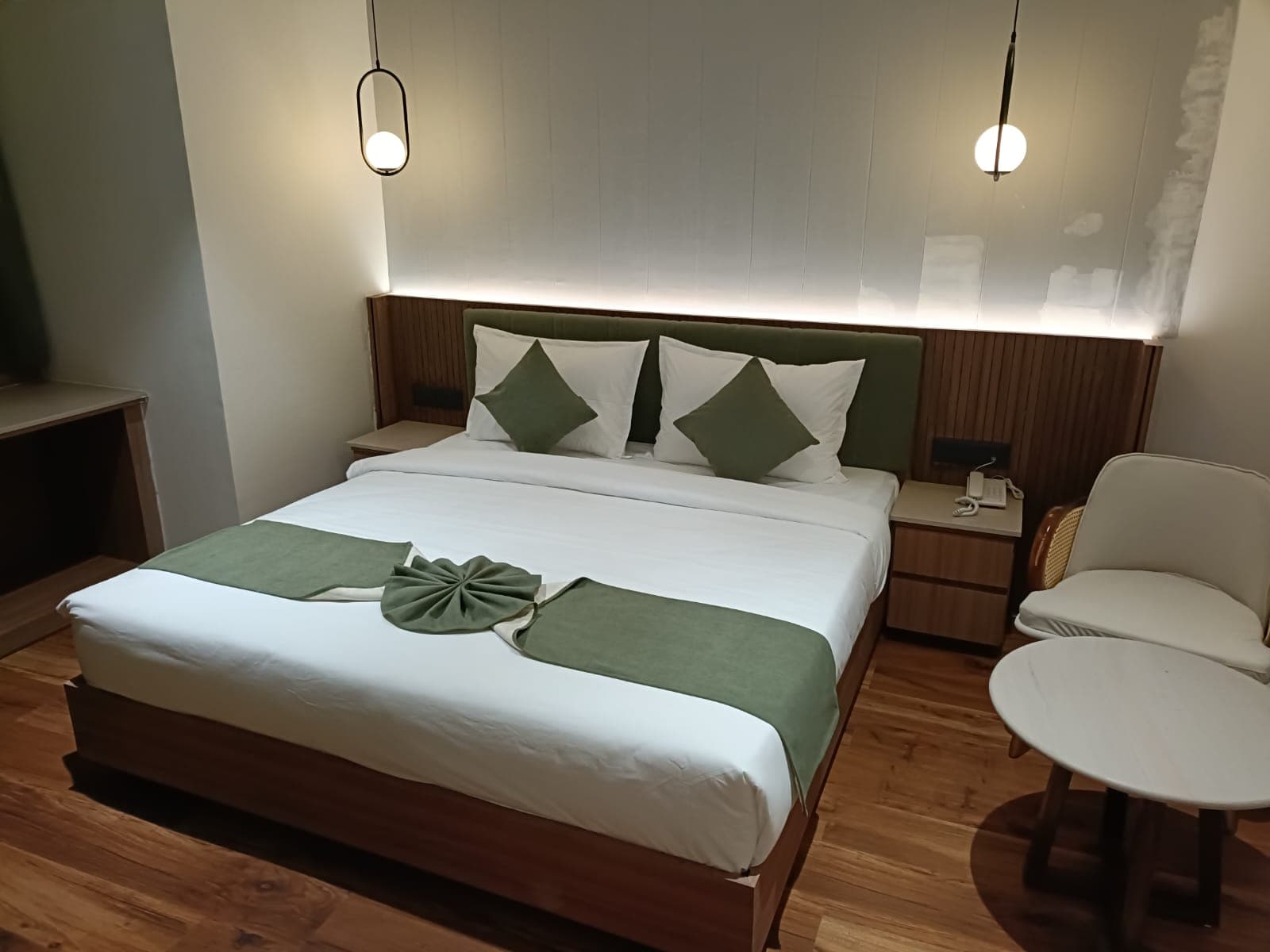 Executive King Room